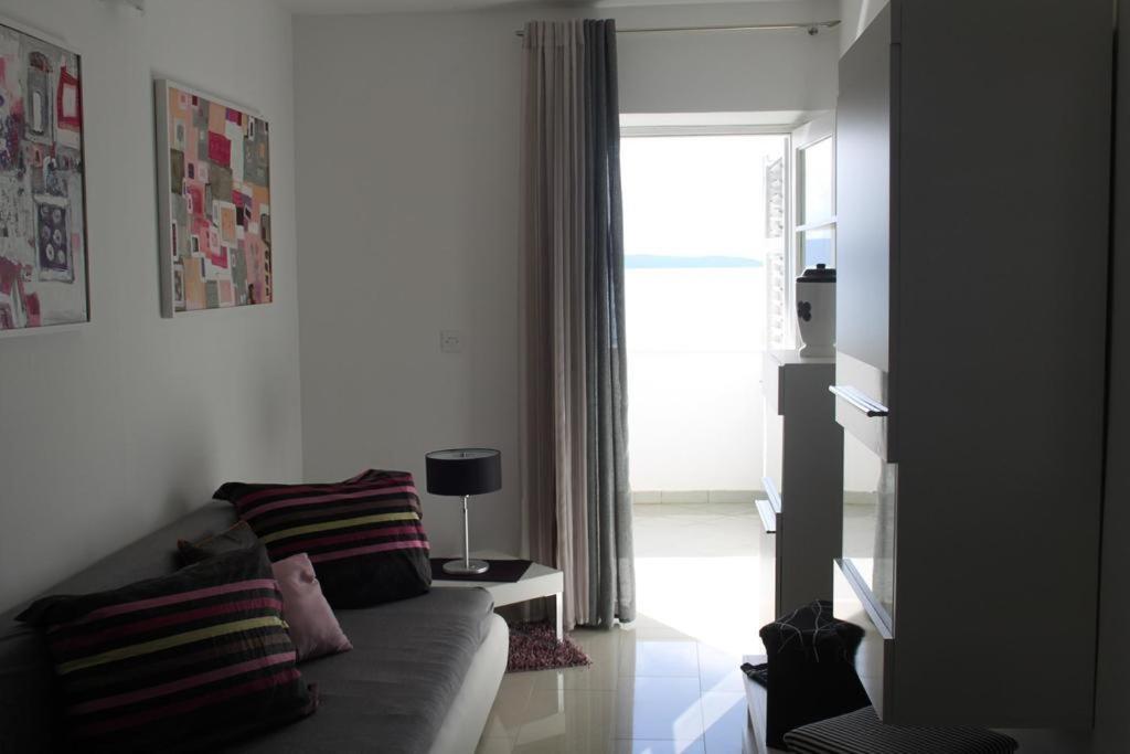 Summer Lounge Apartment Trogir Eksteriør billede