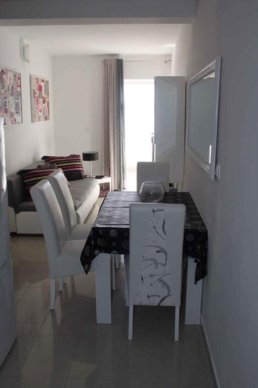 Summer Lounge Apartment Trogir Eksteriør billede