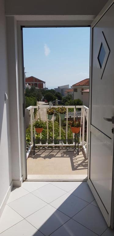 Summer Lounge Apartment Trogir Eksteriør billede
